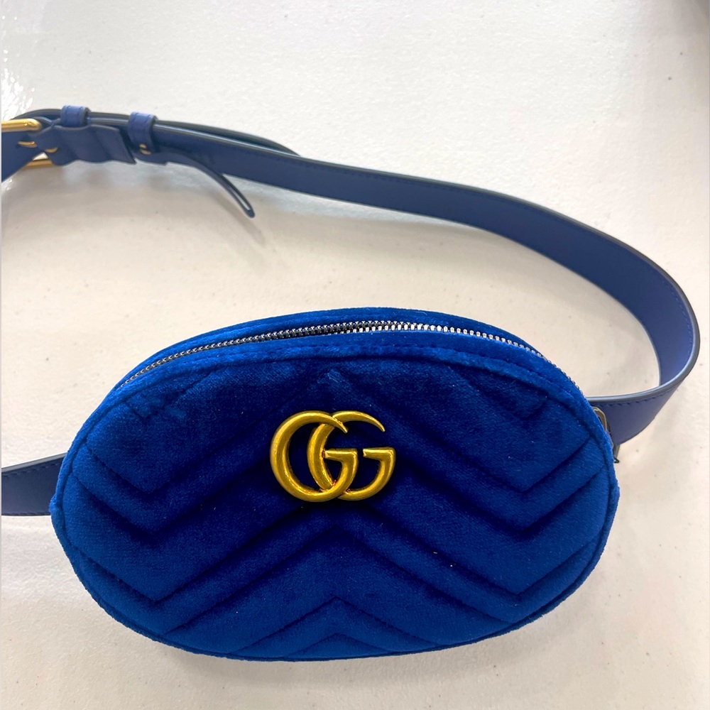 Gucci Mattelasse velvet GG belt bag